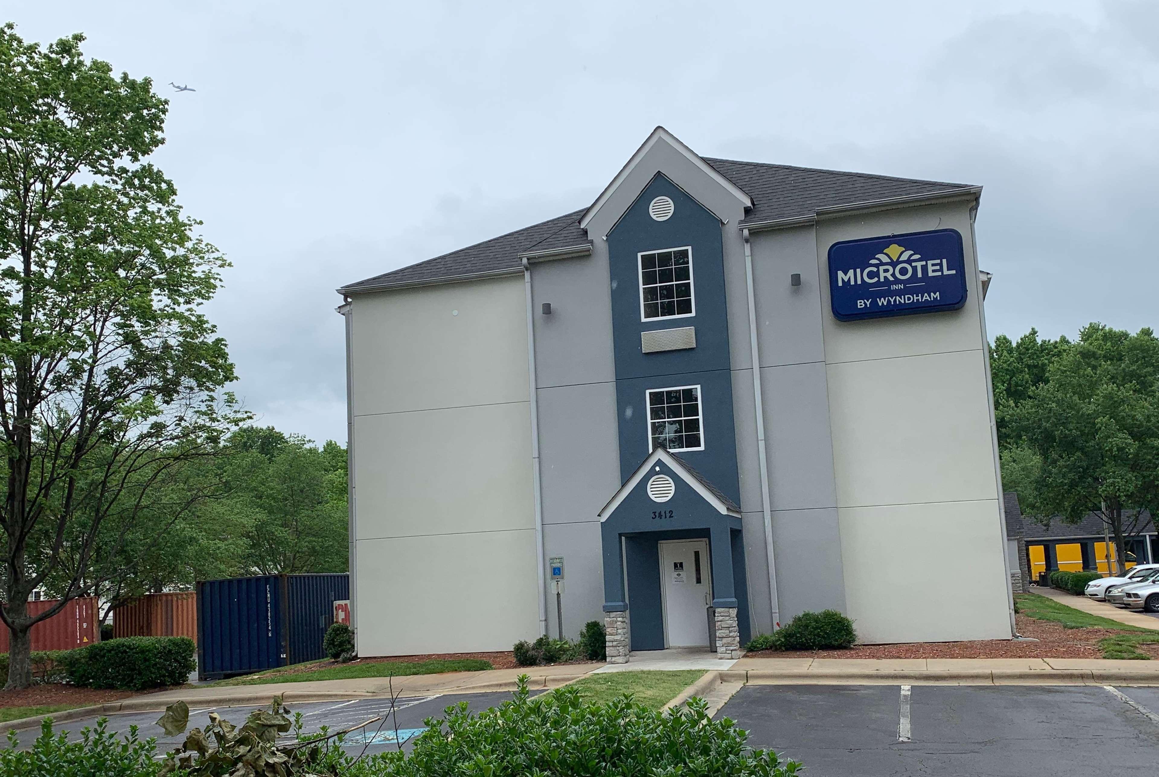 Microtel Inn By Wyndham Charlotte Airport Екстер'єр фото